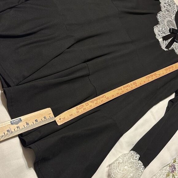 Victorian Gothic Black 3-tier Dress with Lace Details Size 4X - Picture 9 of 11